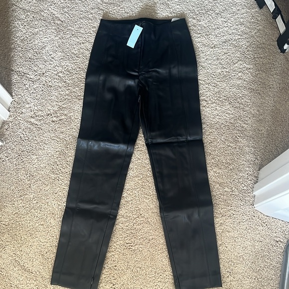 The Audrey Pant in Faux Leather - Picture 4 of 7